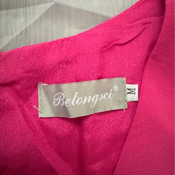 Elegant Pink Women's Dress - Picture 3 of 3